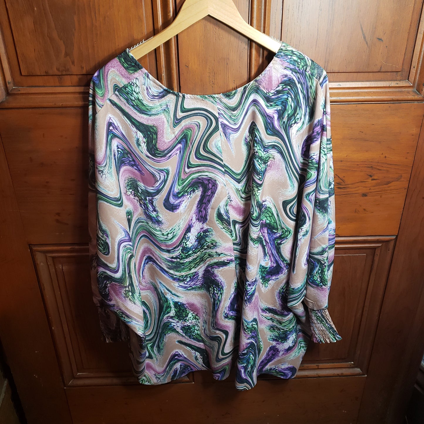 CALLIE CURVY PURPLE/TAUPE TOP