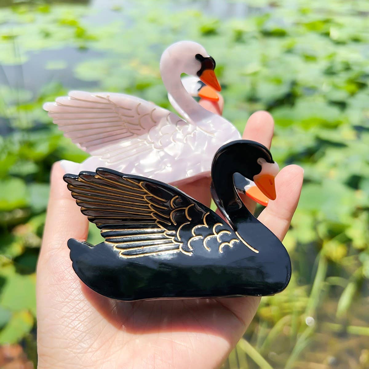 SWAN HAIR CLIP