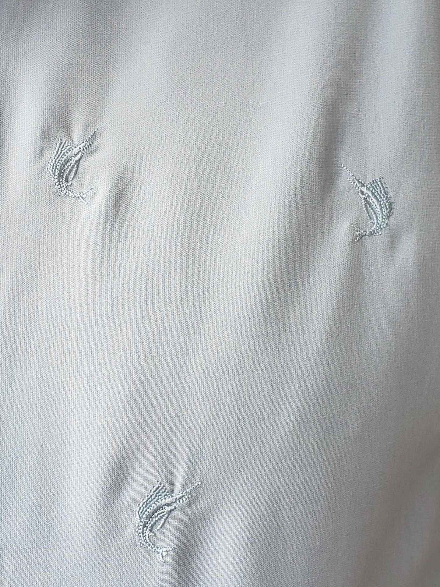 BUTTON-DOWN-FOR-ANYTHING SAILFISH