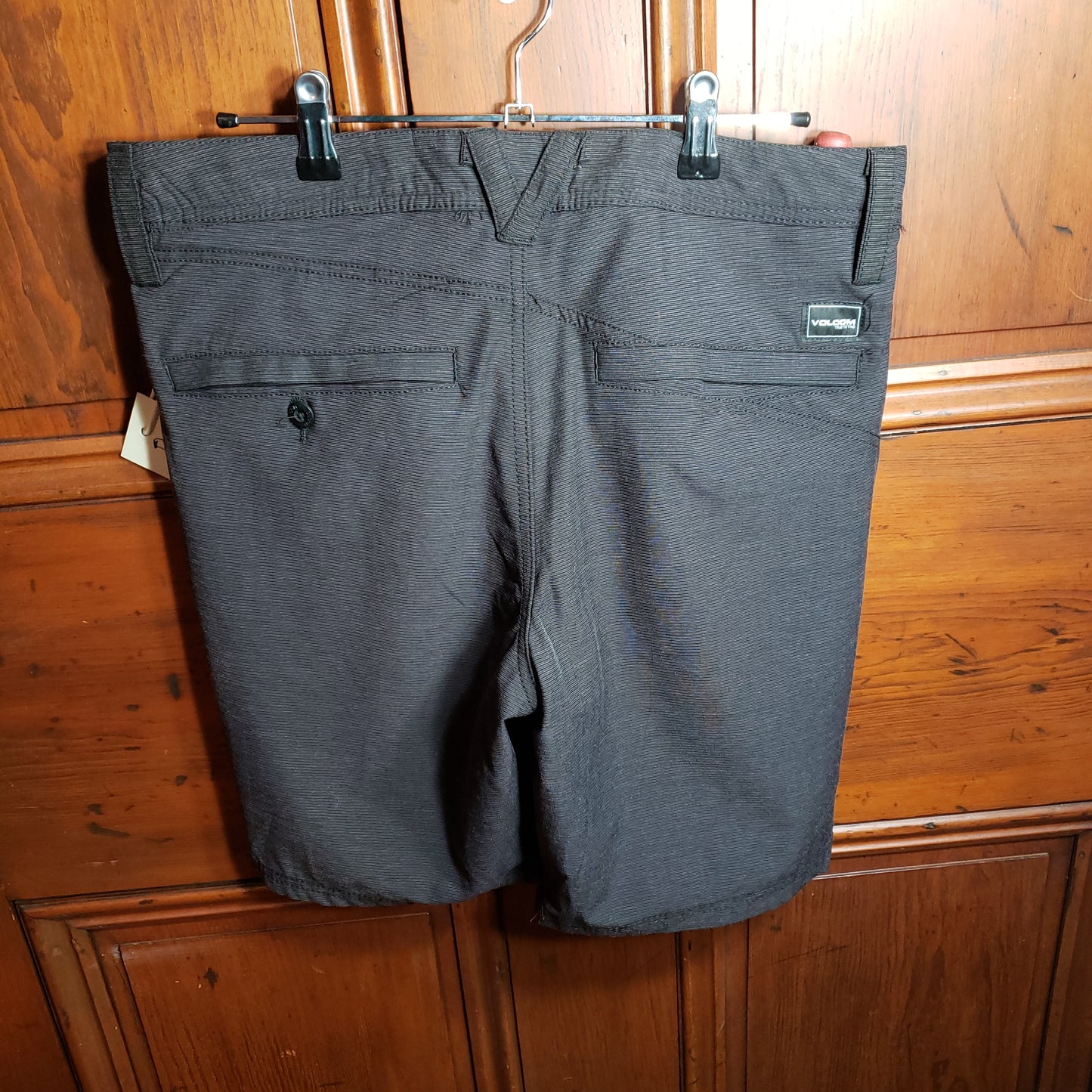 VOLCOM HYBRID SHORTS