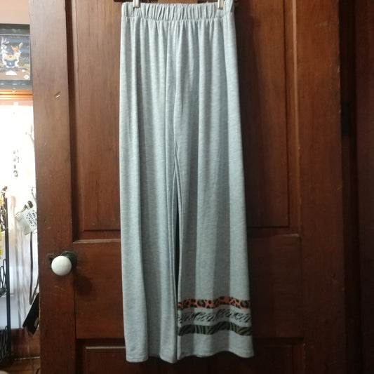 HALLIE’S HEATHER GREY PANTS