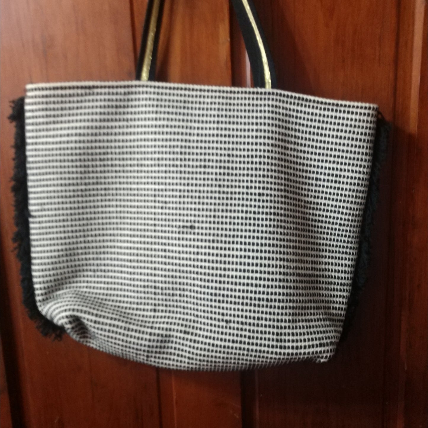 MAGGIE’S METALLIC COTTON BAG