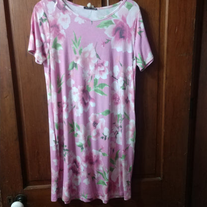 STACI’S PINK FLOWER DRESS