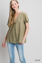 CALLIE’S OLIVE TOP